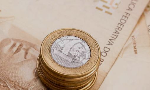 Focus: mercado reduz projeção para PIB e inflação para 2020