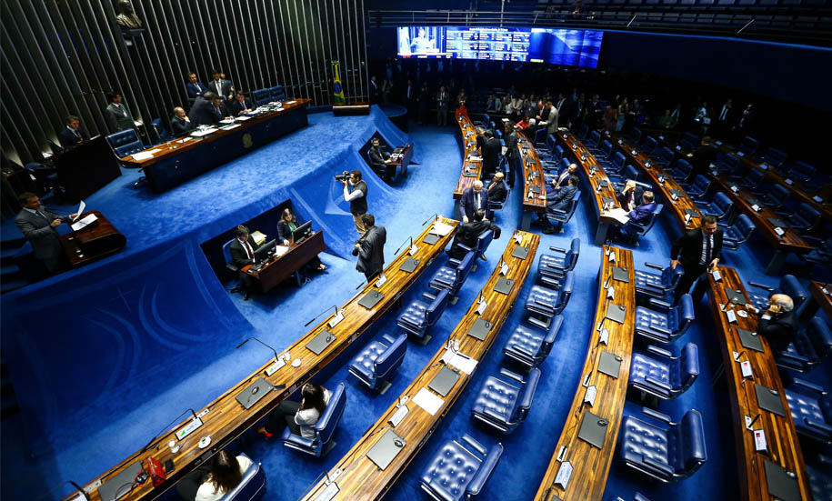 Senadores cobram votação de prisão em 2ª instância