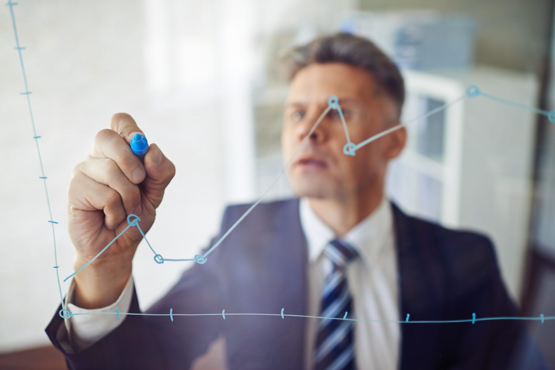 Como investir em renda variável: o guia para começar