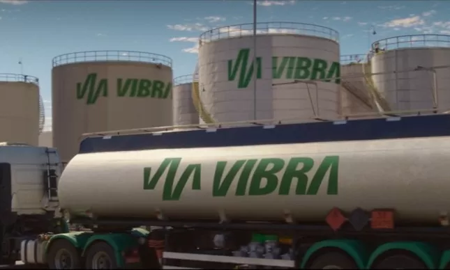 Vibra Energia (VBBR3): conheça a líder em distribuição de combustíveis e lubrificantes no país