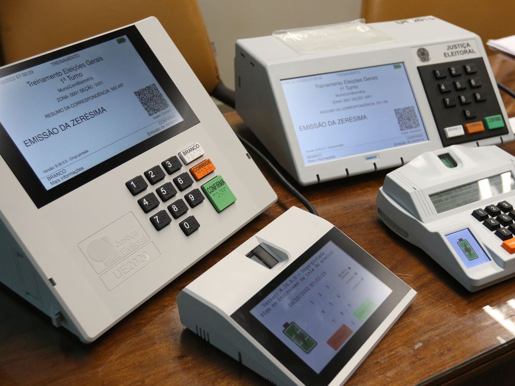 Conheça os 12 governadores eleitos no segundo turno