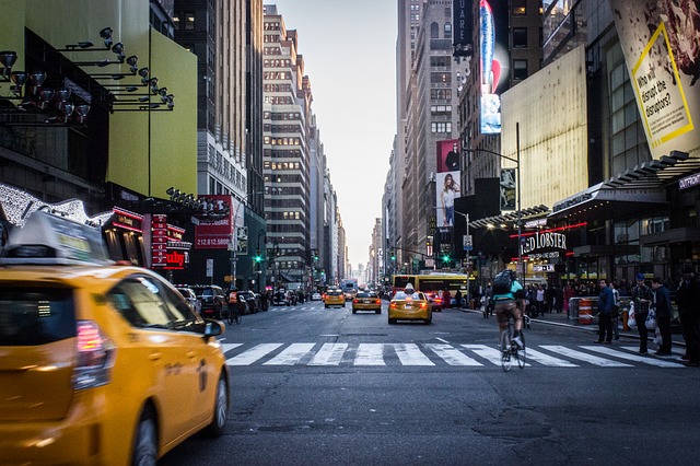 EUA/S&P Global: PMI industrial final de setembro sobe a 52; confira zona do euro e mais
