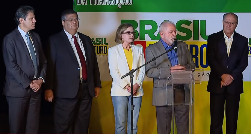 Lula anuncia primeiros ministros de seu governo. Veja os nomes