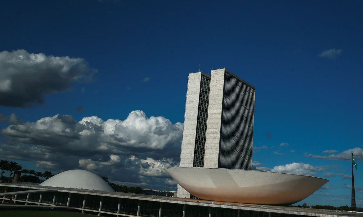 Deputado do PP quer Comissão de Inquérito contra Americanas (AMER3)