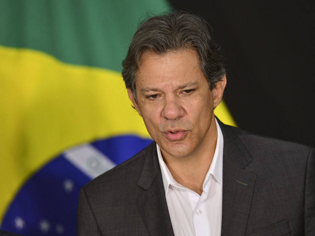 Haddad diz que país vai retomar grau de investimento e cobra Banco Central