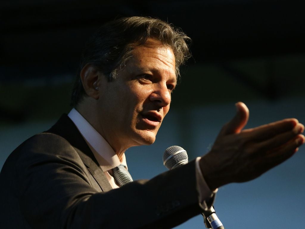 Haddad anuncia pacote de ajuste fiscal com foco em ampliar arrecadação