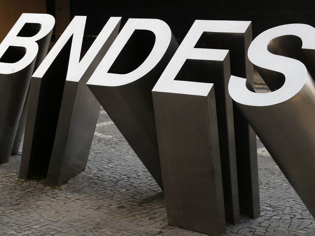 Lucro do BNDES recua 28,4% no 1TRI23, para R$ 1,7 bi