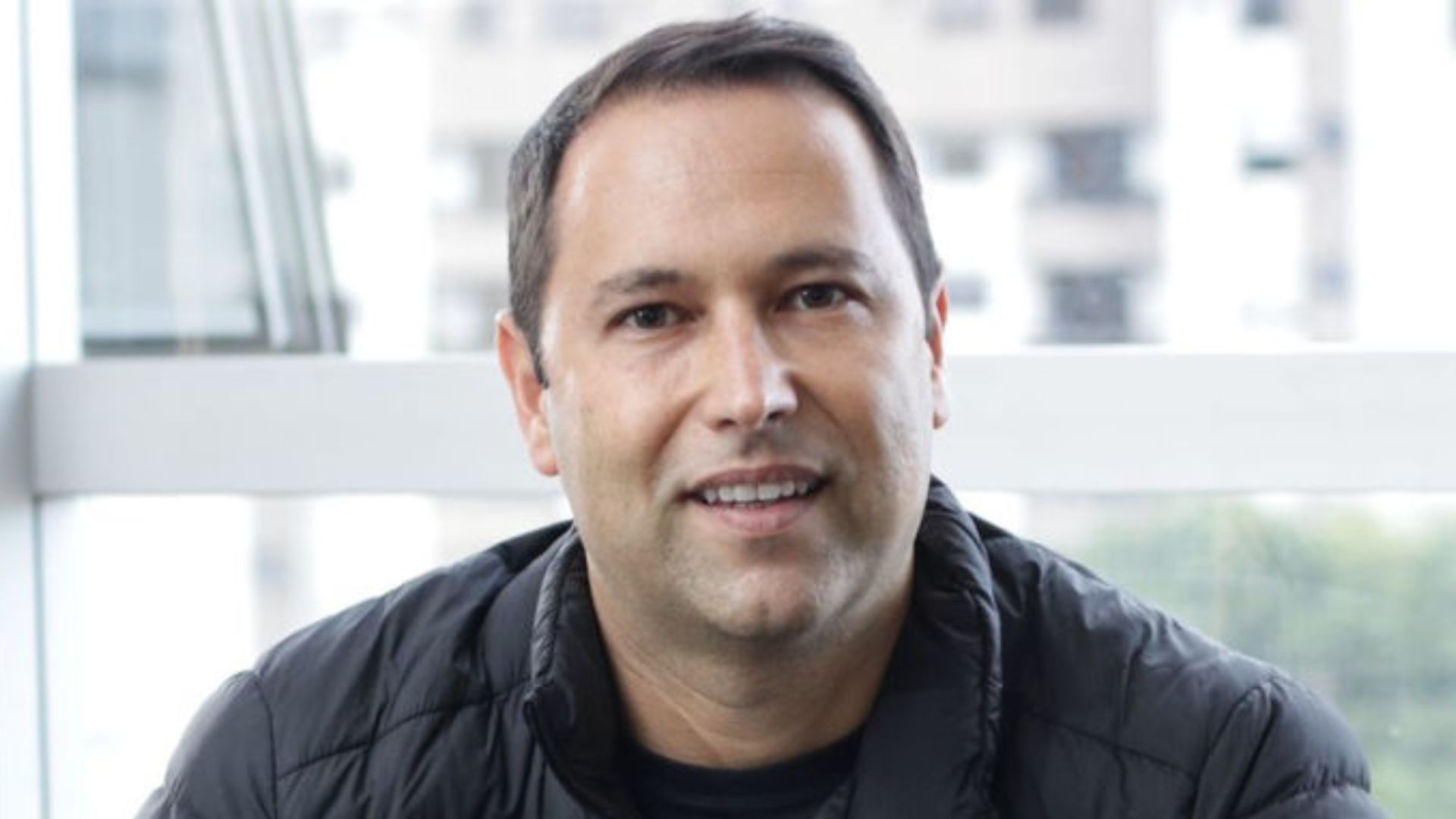 Charles Wicz, o Economista Sincero, tem presença confirmada no Invista lá Fora; participe!