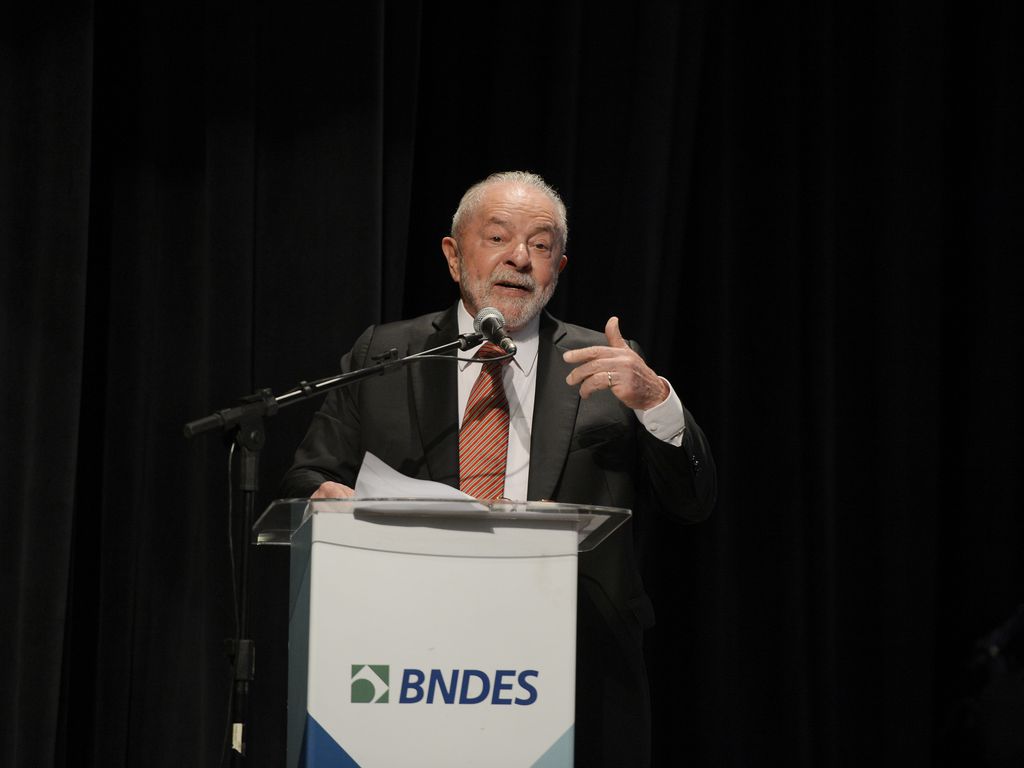 Lula não vai recomprar Eletrobras (ELET6) e companhia é reconhecida em prêmio da S&P