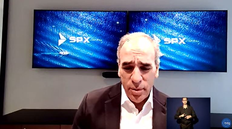 “É uma loucura” não rever meta da inflação, diz Rogério Xavier