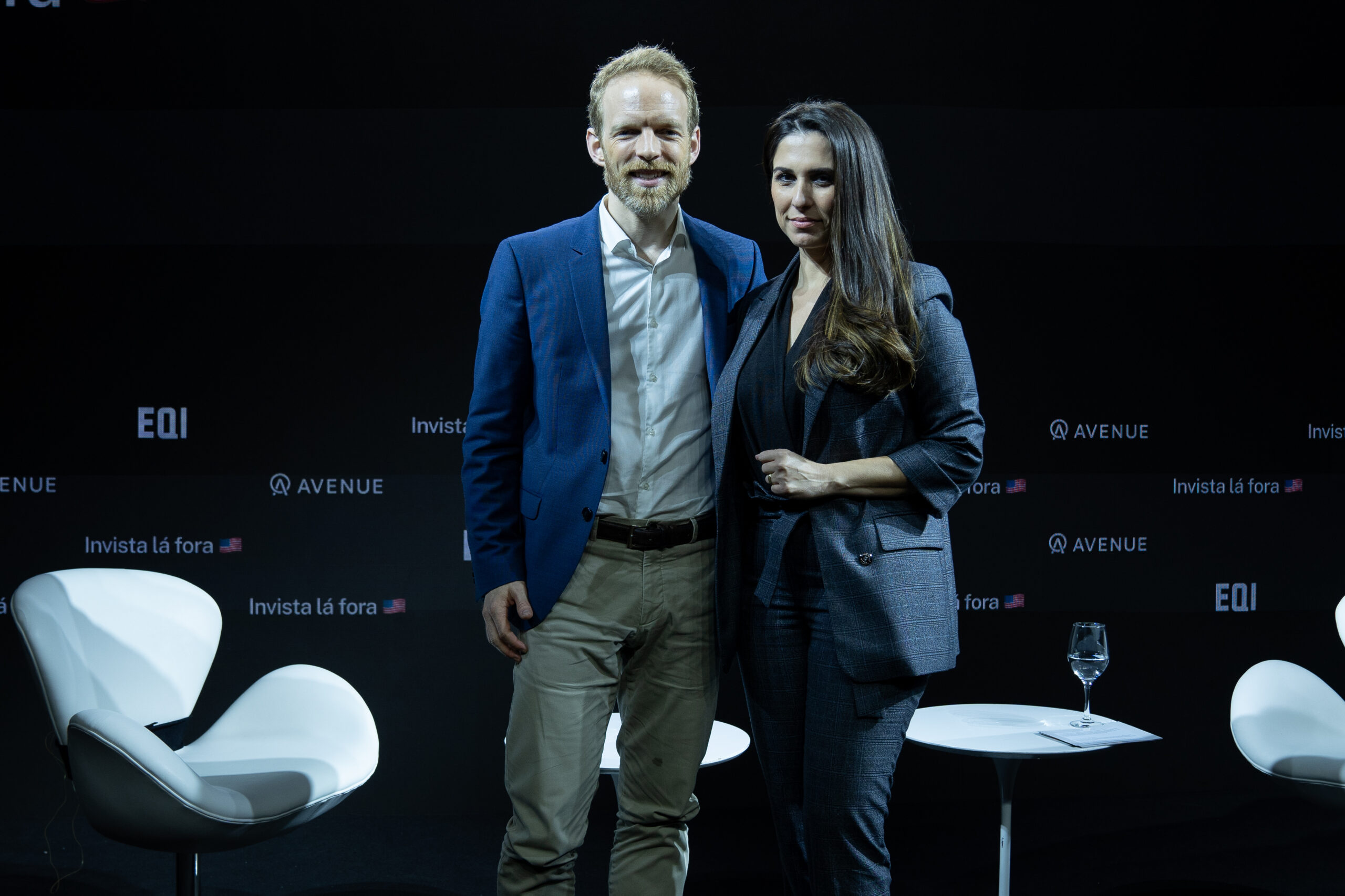 Invista lá Fora discute Riscos Geopolíticos e Cisnes Negros