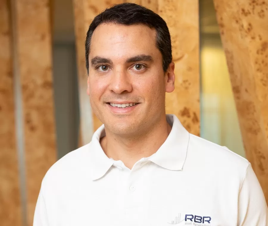 Ricardo Almendra discute rumos do mercado imobiliário no FII Summit