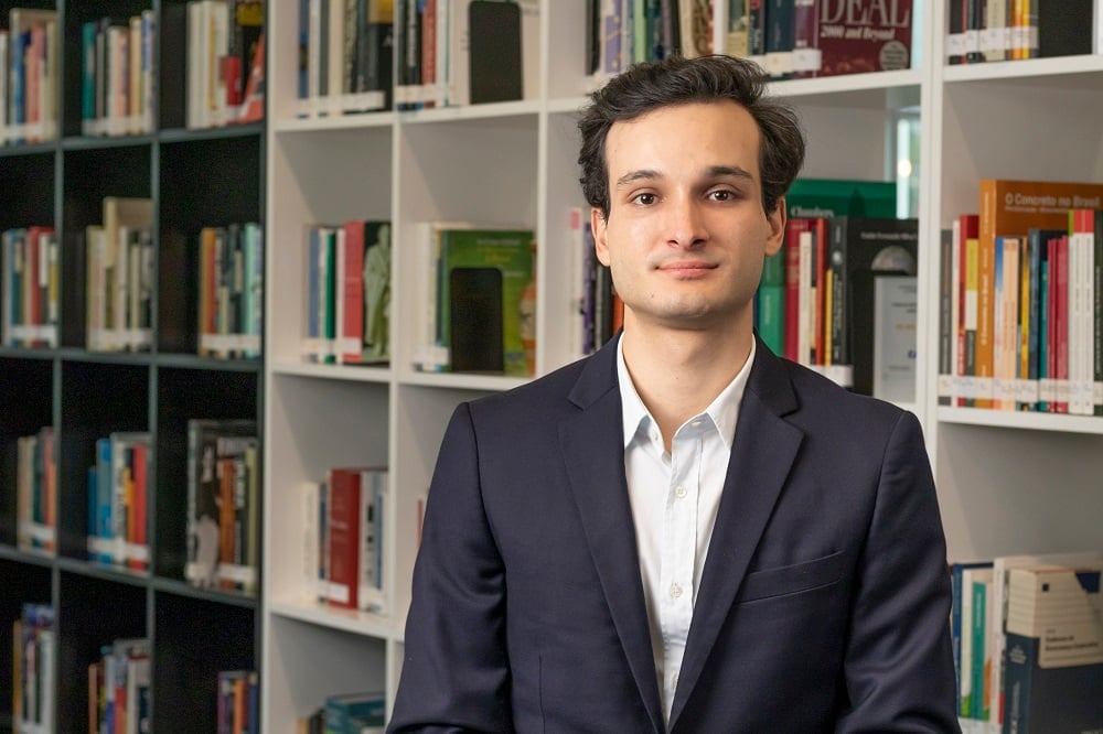 Giuliano Bandoni, analista da Rio Bravo, participa do FII Summit