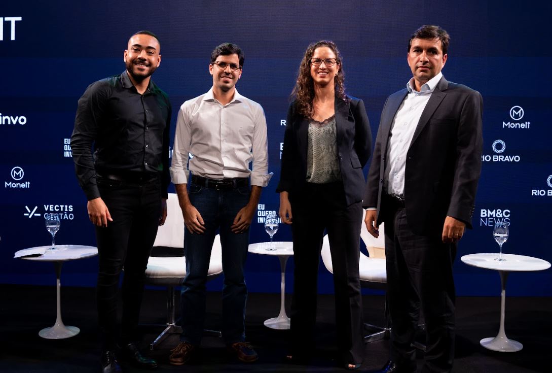 FOF: foto do painel do FII Summit