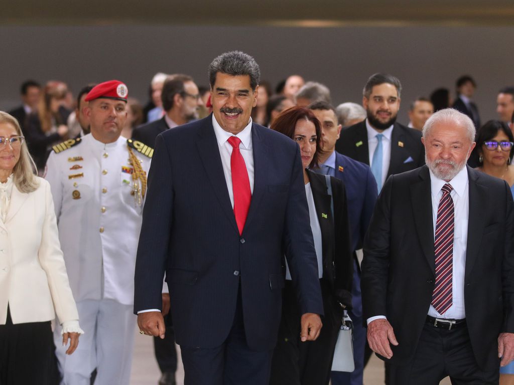 Presidente da Venezuela, Nicolás Maduro está no Brasil; ele se encontra com Lula
