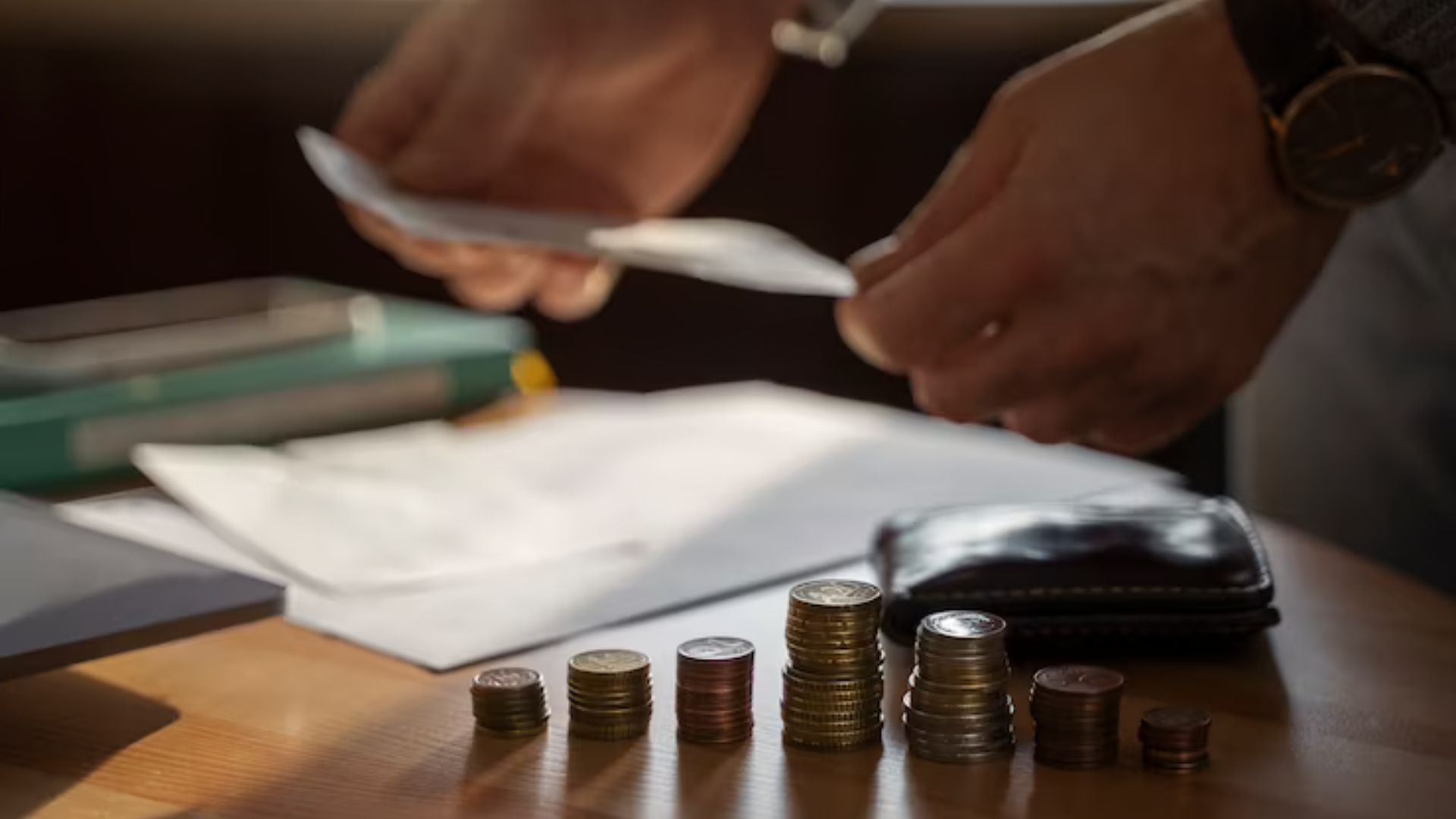 Política Monetária: saiba o que é e veja como investir em cada cenário