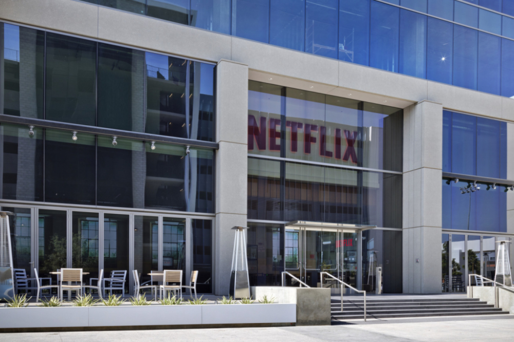 Netflix (NFLX; NFLX34) expande para indústria alimentícia e abre restaurante