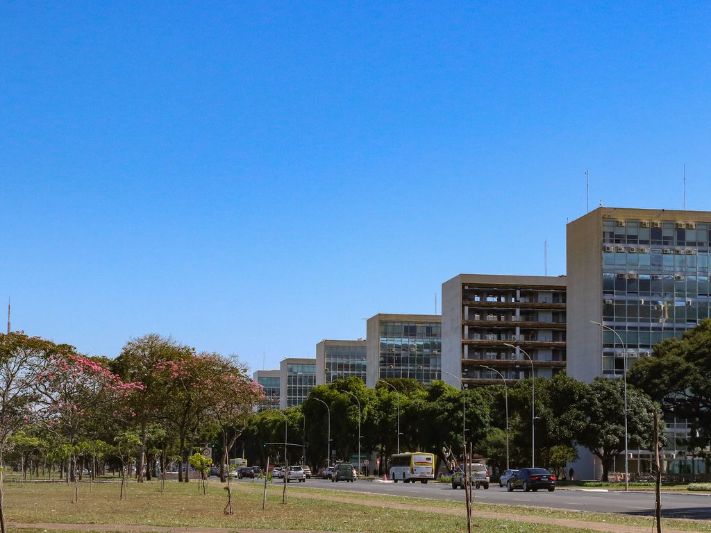 Governo federal autoriza realização de concurso para 2.480 vagas