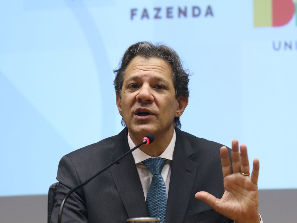Haddad apresenta medidas para aumentar arrecadação do governo; veja