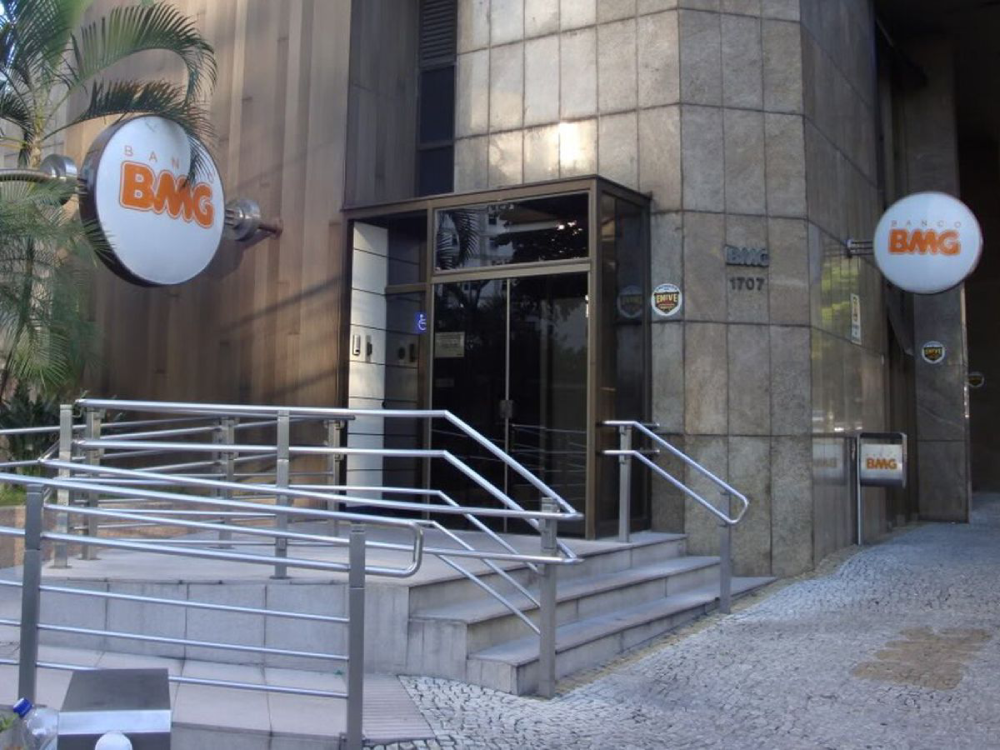 BMG: lucro líquido de R$ 124 mi no 4TRI23