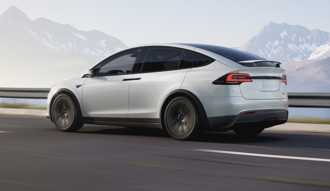 Tesla (TSLA; TSLA34) deve abrir fábrica na Malásia