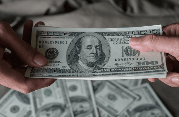 dólar hoje: foto notas de dólar