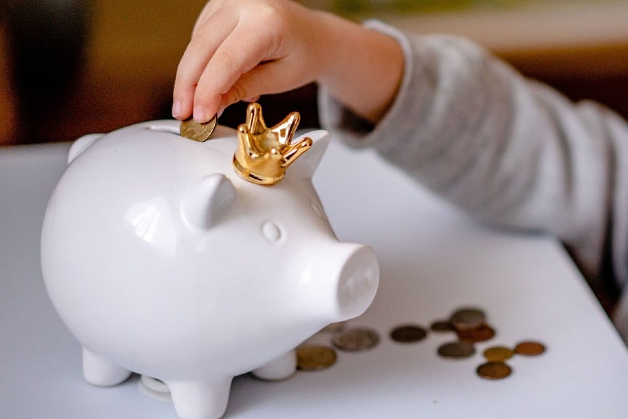 FIIs de presente no Dia da Criança: ensinando na prática a investir