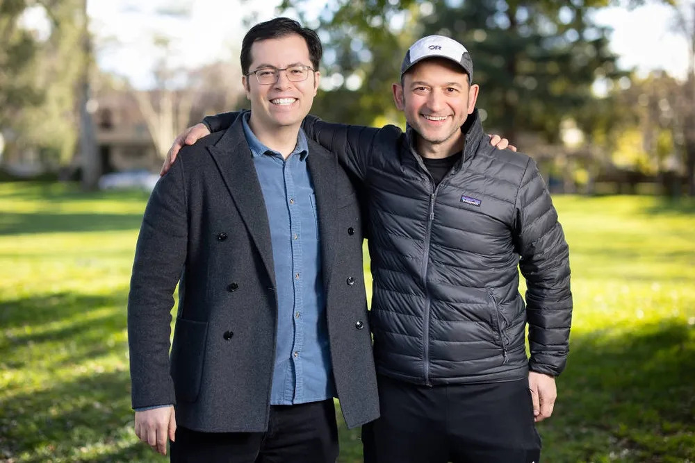 Quem é Daniel de Freitas, primeiro bilionário brasileiro da IA