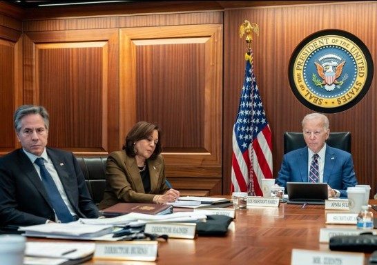 Joe Biden assina decreto de regulamentação da inteligência artificial nos EUA