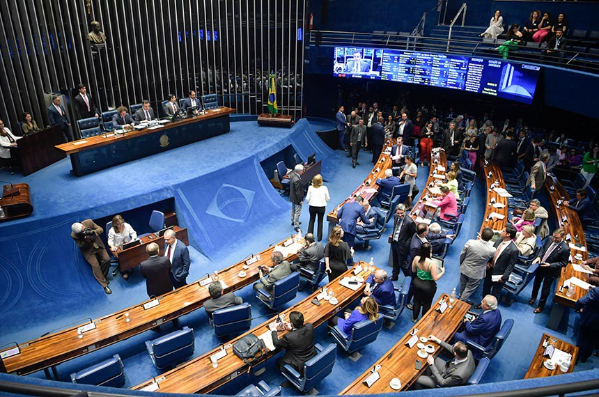 Senado aprova desoneração da folha até 2027 para 17 setores