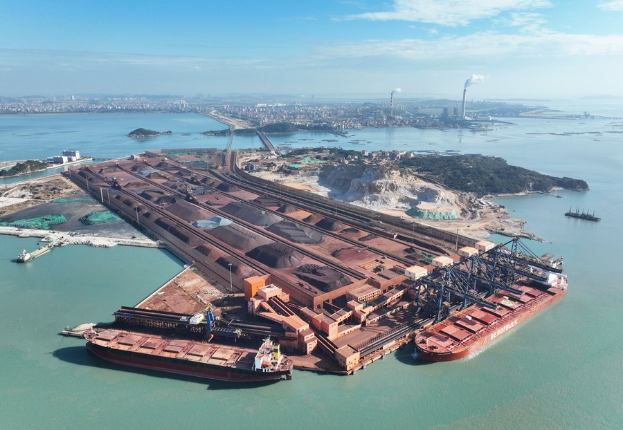 China quer fortalecimento moderado da política fiscal para estimular recuperação