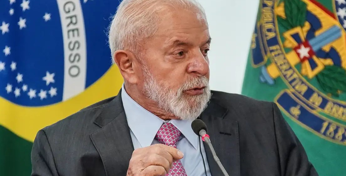 Lula revoga reoneração de 17 setores