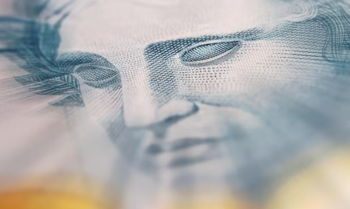 Onde investir: quanto rende R$ 100 mil na Renda Fixa? Qual a alocação recomendada? Confira