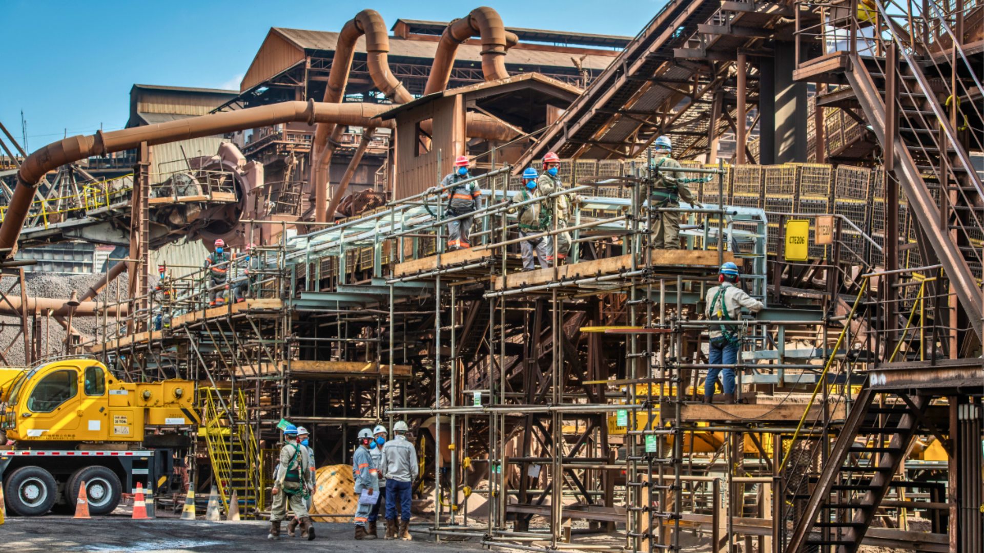 Usiminas (USIM5) reverte prejuízo e lucra R$ 975 mi no 4TRI23