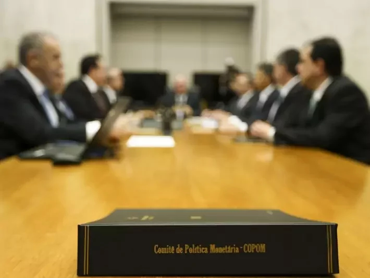 Confira as datas das próximas reuniões do Fed e Copom em 2024