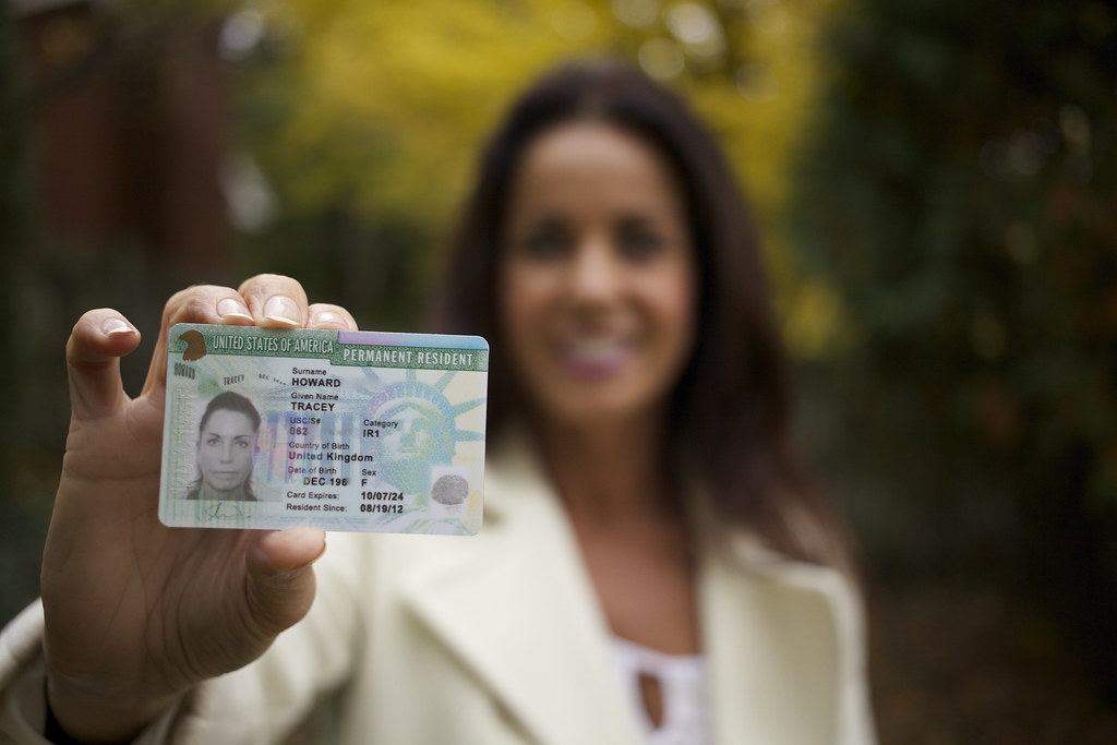 Obter o Green Card pode ficar mais fácil para os brasileiros; saiba mais