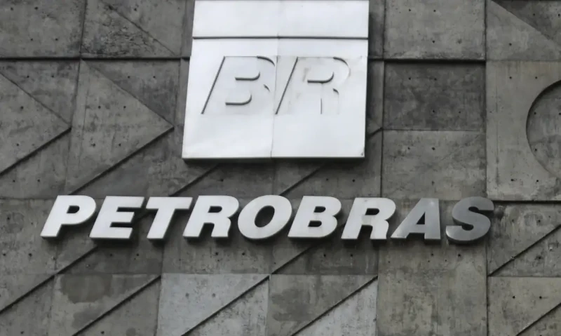 Dividendos da Petrobras: empresa não dá prazo para saldo remanescente