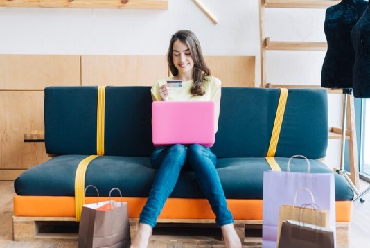 Taxa das blusinhas: imposto sobre importados até US$ 50 deve ser de 20%