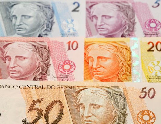 Arrecadação federal bate recorde: R$ 208,8 bi