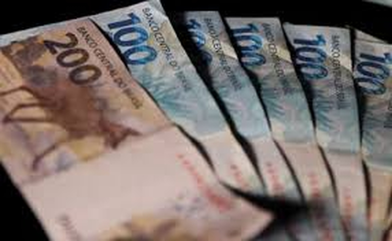 Arrecadação federal bate novo recorde: R$ 231 bilhões