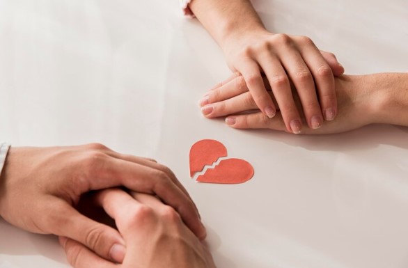 Estelionato sentimental: o que é e como se defender do crime