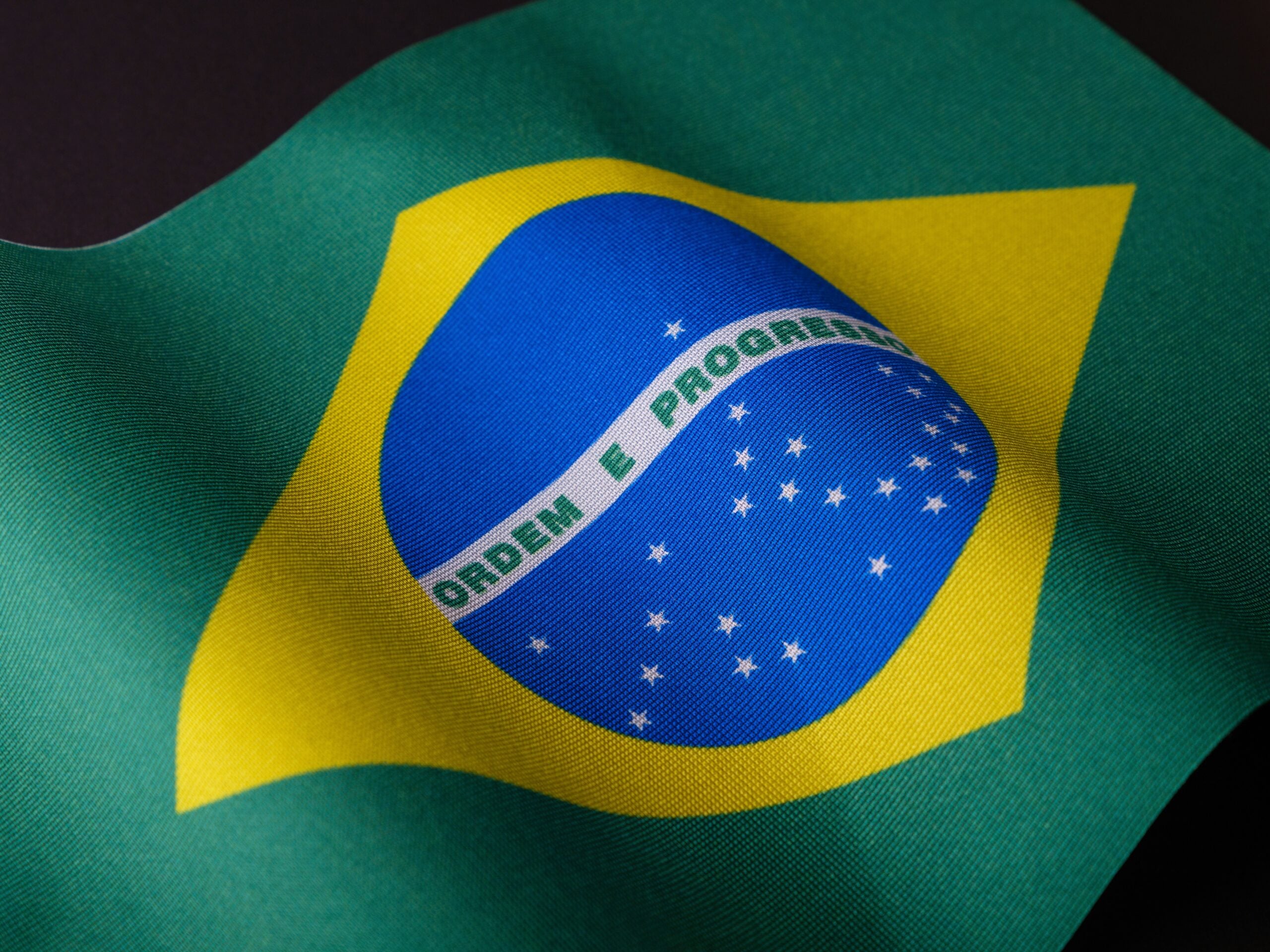 PMI de serviços do Brasil se recupera e cresce para 55,8 em setembro