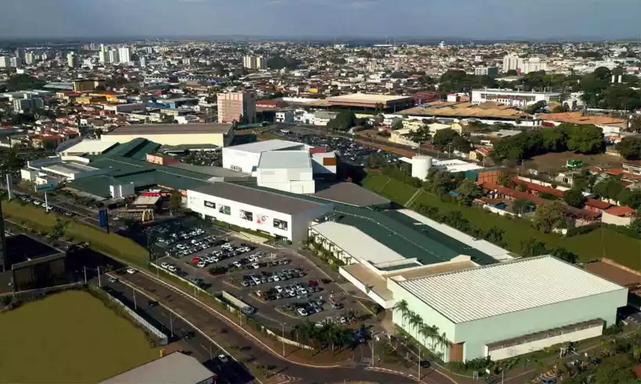 HSML11 conclui venda de participação no Shopping Uberaba
