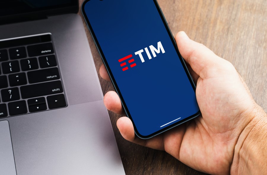 TIM Brasil (TIMS3) registra crescimento de 11,2% no lucro líquido no 3TRI24