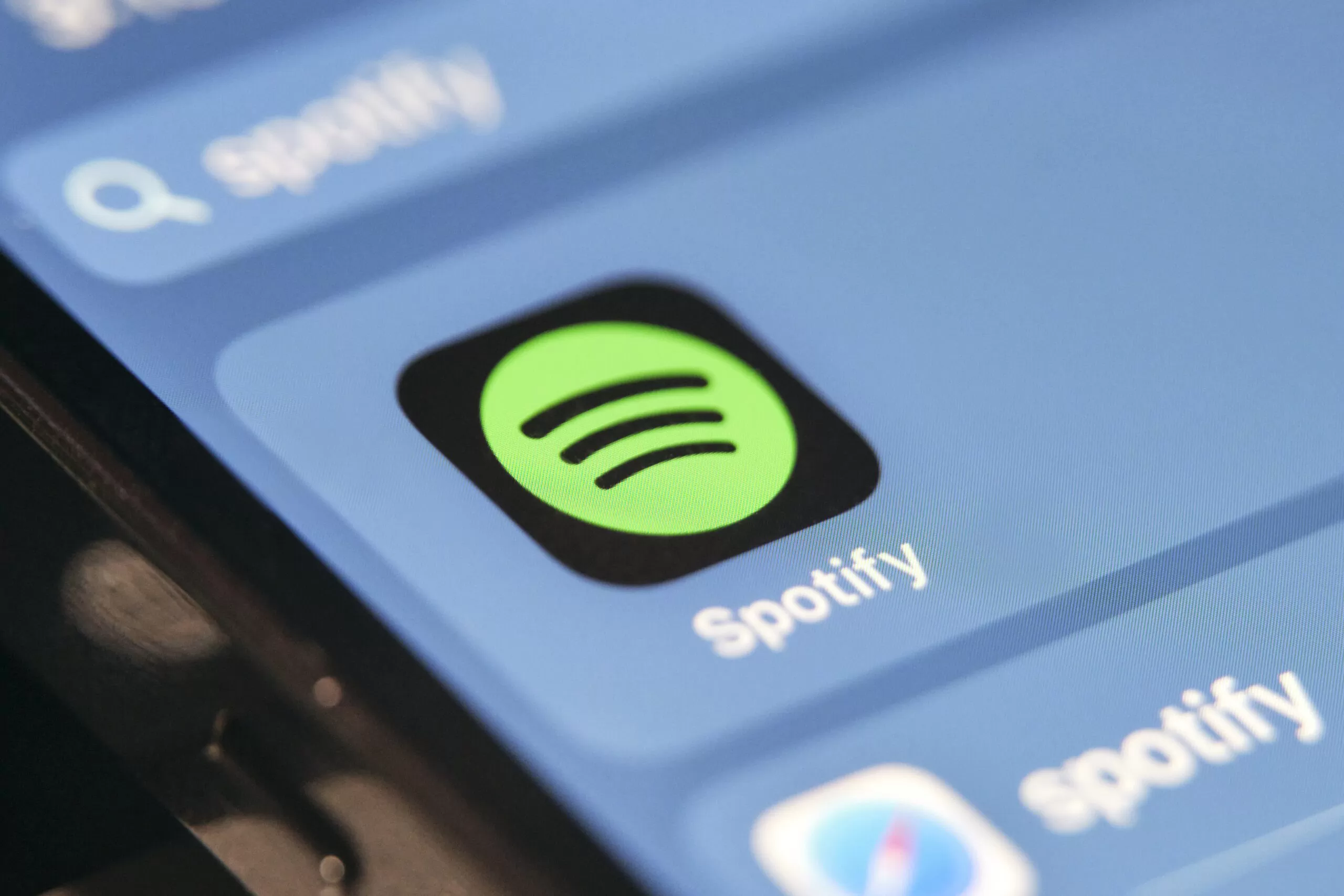 Quais os artistas mais ouvidos no Spotify em 2024?