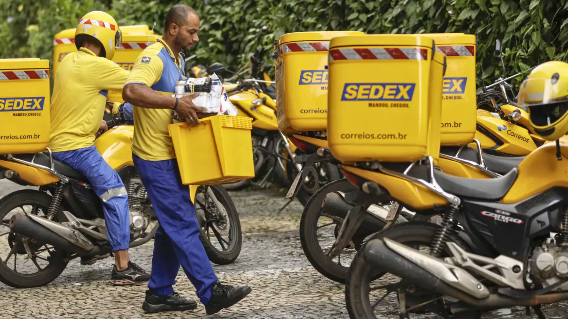 Correios registra maior prejuízo da história; estatal para risco de “insolvência”