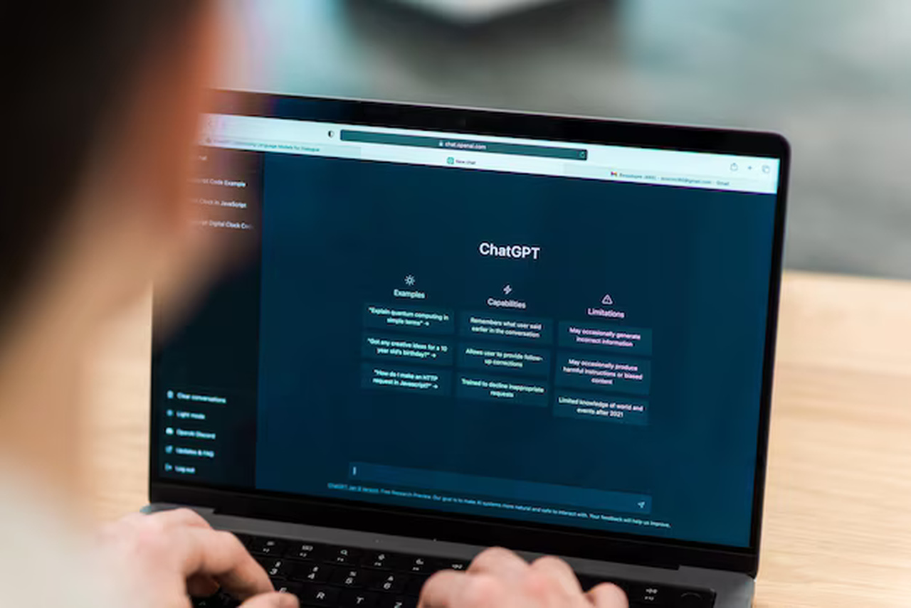 OpenAI pode ter publicidade em seus produtos