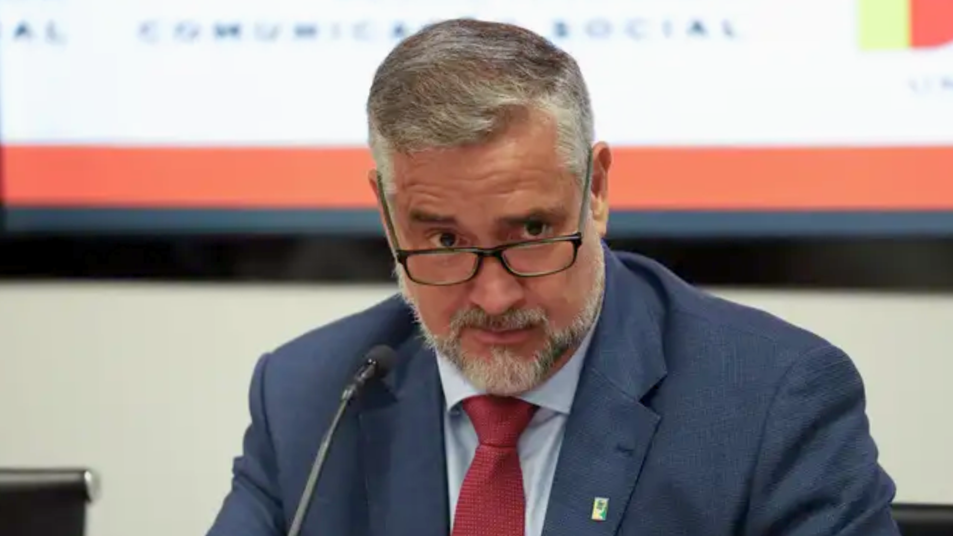 Lula substitui Paulo Pimenta na Secom por Sidônio Palmeira