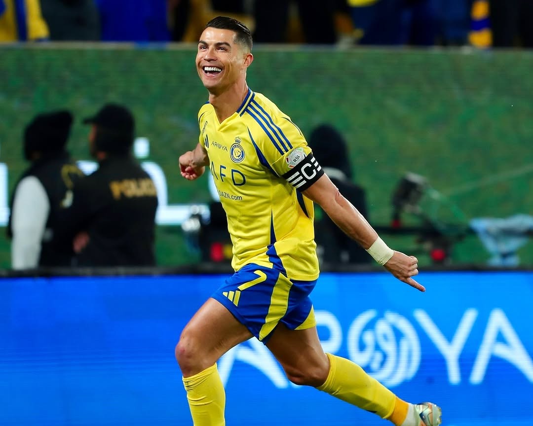 Cristiano Ronaldo deve receber maior salário da história do futebol