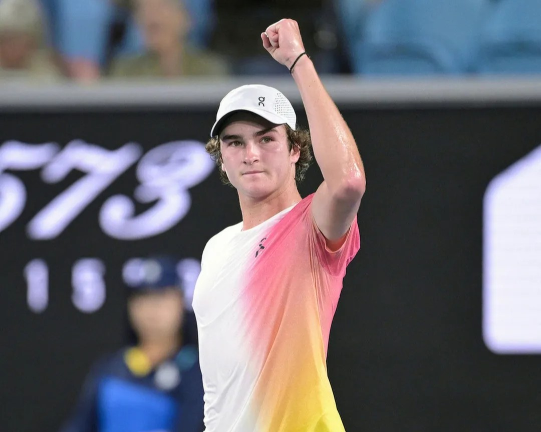João Fonseca supera Guga e é o mais jovem no Top 100 da ATP